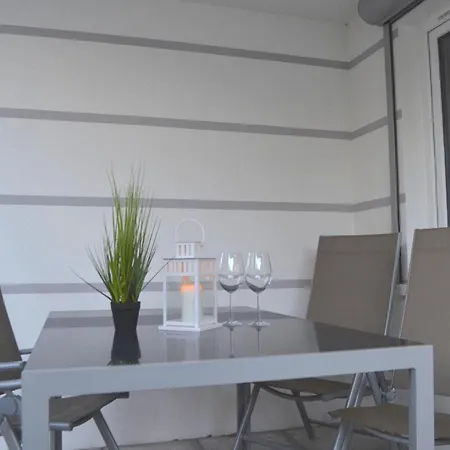 Fienchen 1 Sz Terrasse By Unsere Urlaubszeit Daire *